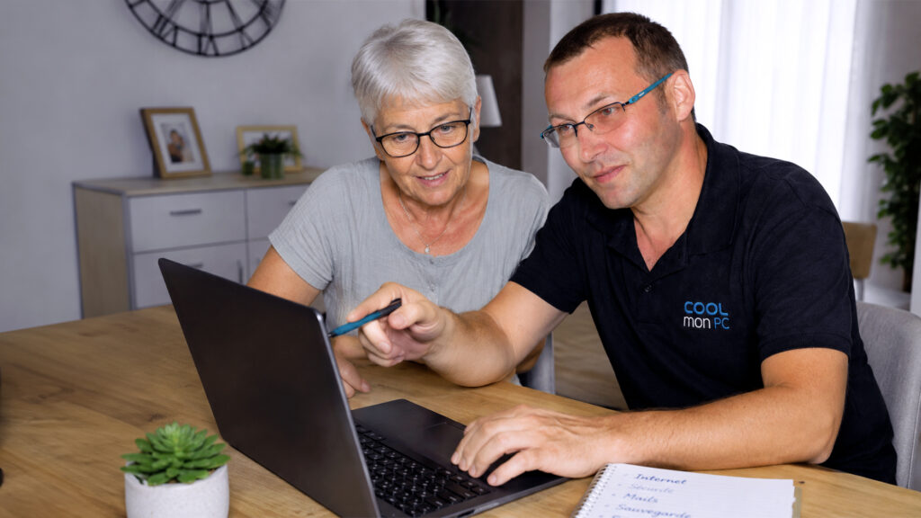 Dépannage informatique à domicile à sens